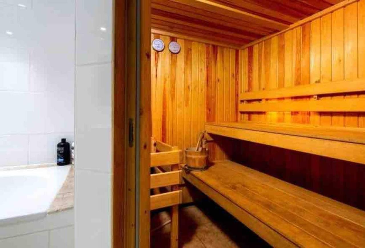 Artist'S Retreat - Old Signal Box - Private Sauna Bath Exteriér fotografie